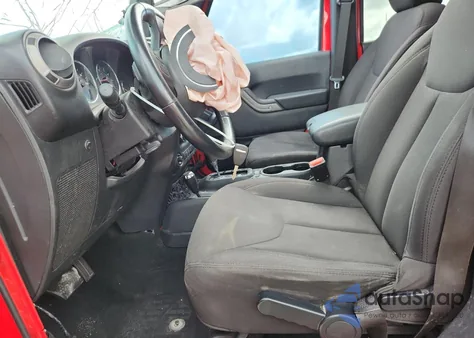 2014 Jeep Wrangler Unlimited Sport z USA, uszkodzony, nr VIN 1C4BJWDG5EL284456